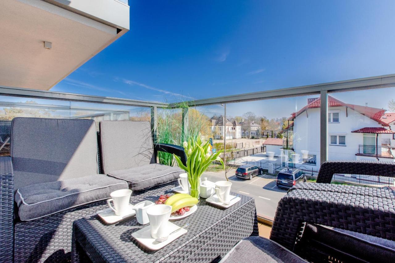 Apartament Linia Komfortu Gardenia Dziwnow Z Widokiem Na Morze Epapartamenty Exterior photo