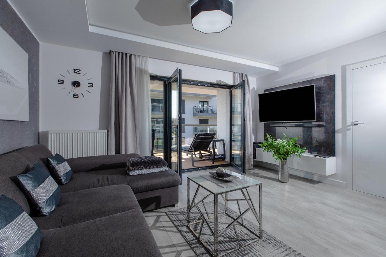 Apartament Linia Komfortu Gardenia Dziwnow Z Widokiem Na Morze Epapartamenty Exterior photo